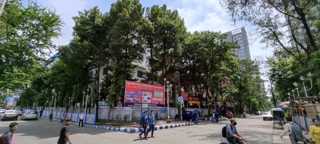 Institute of Engineering & Management (Salt Lake)